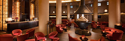 バー＆ラウンジ<br>「ザ・フレイム」