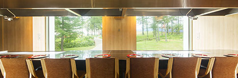 鉄板焼「ピルカ」